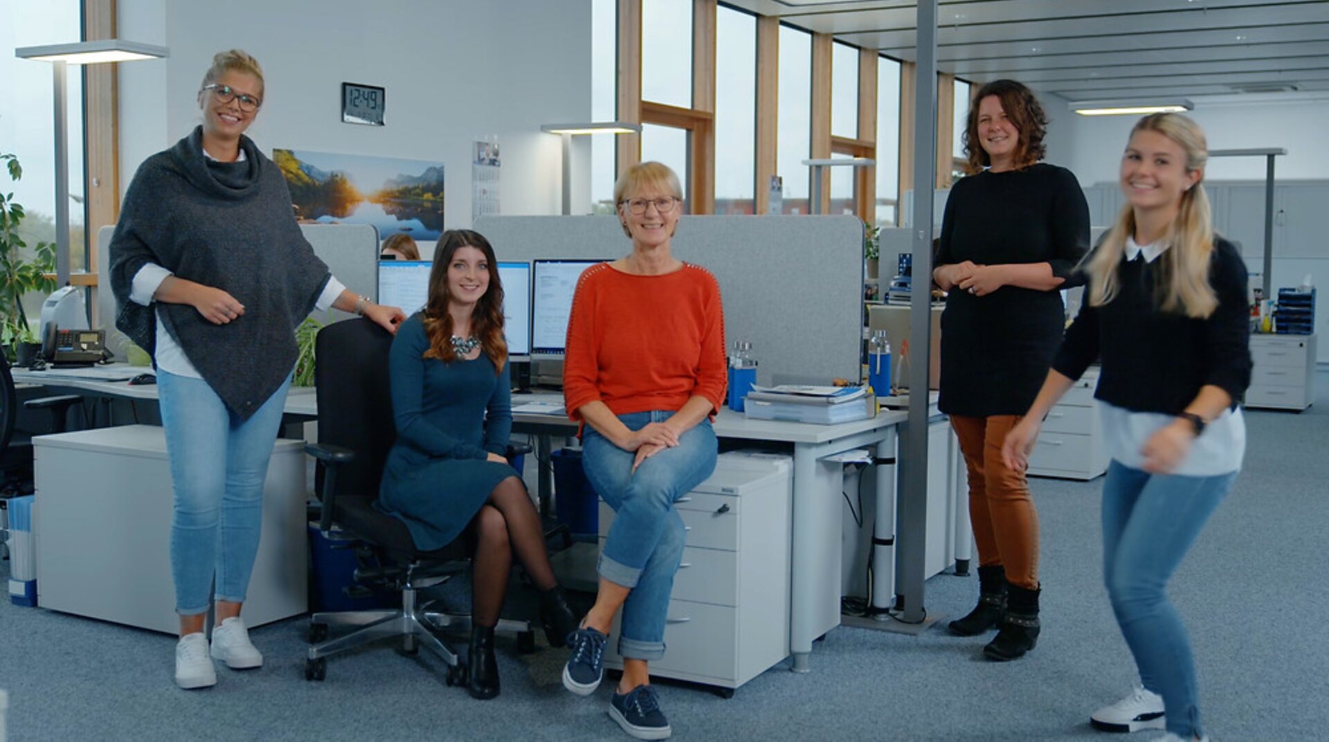 Mitarbeiterinnen im Büro