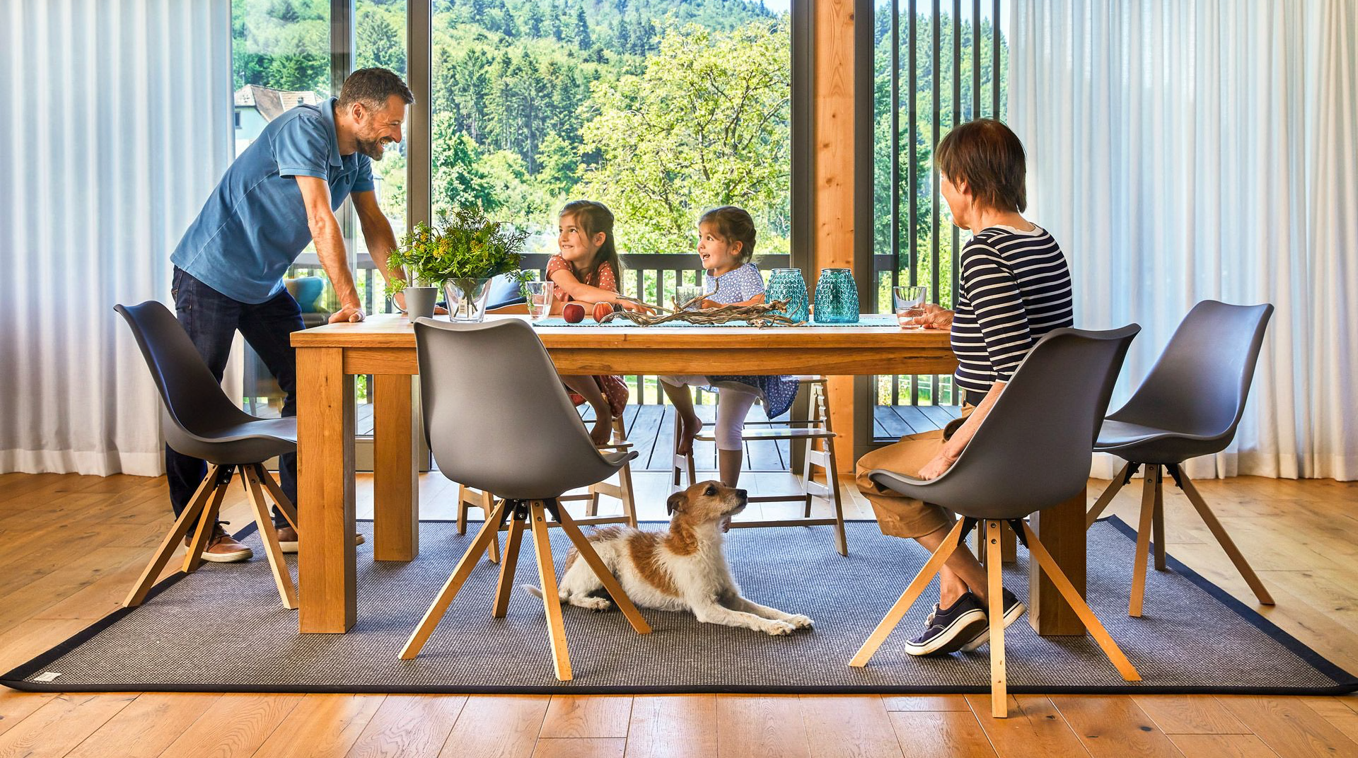 Boden aus Natur, Familie, Esstisch